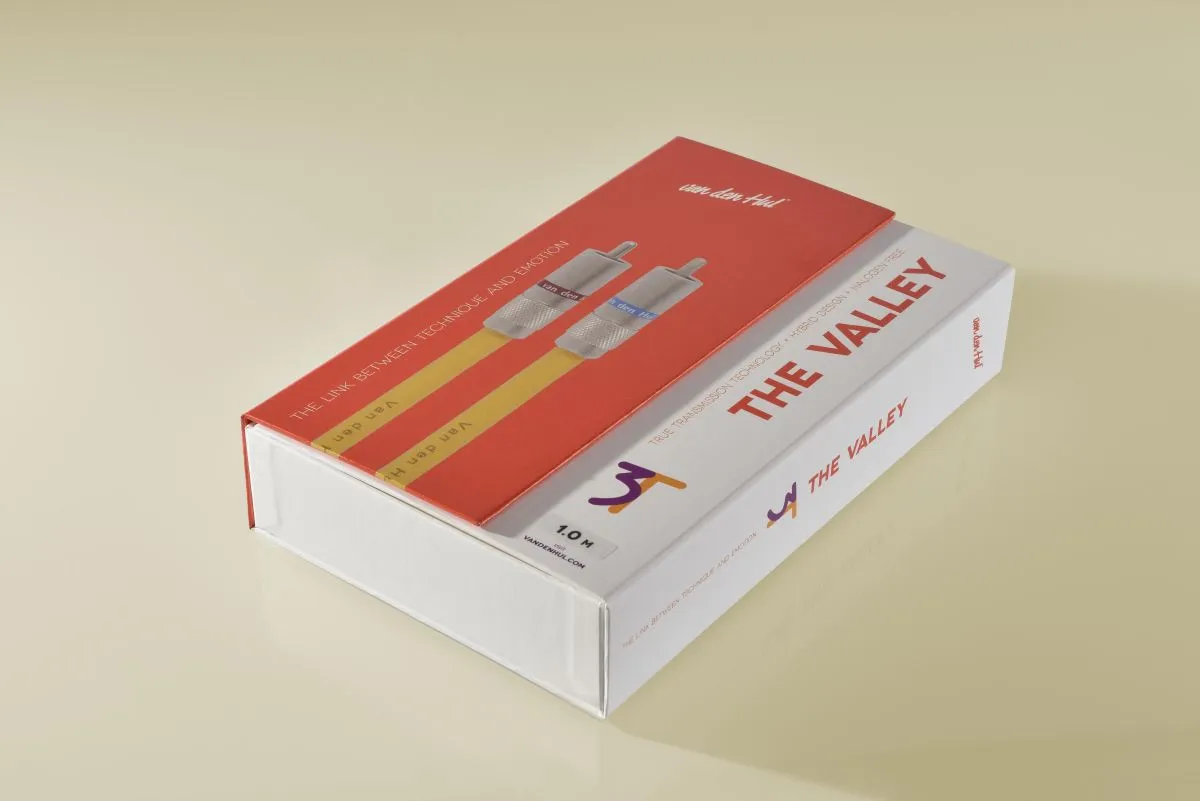 A. J. van den Hul 3T The Valley Hybrid signalkabel