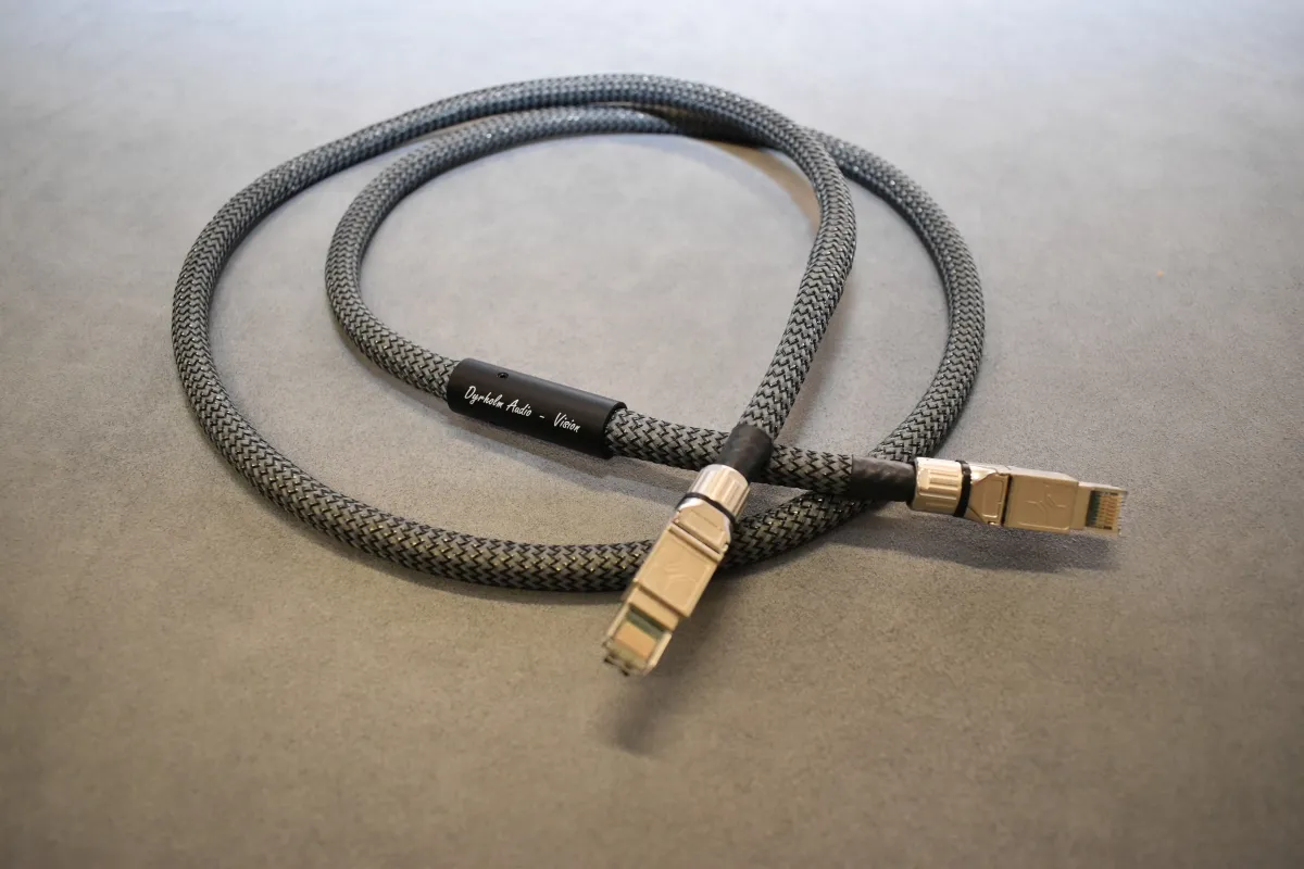 Dyrholm Audio Vision Ethernet-kabel håndbygget UPOCC