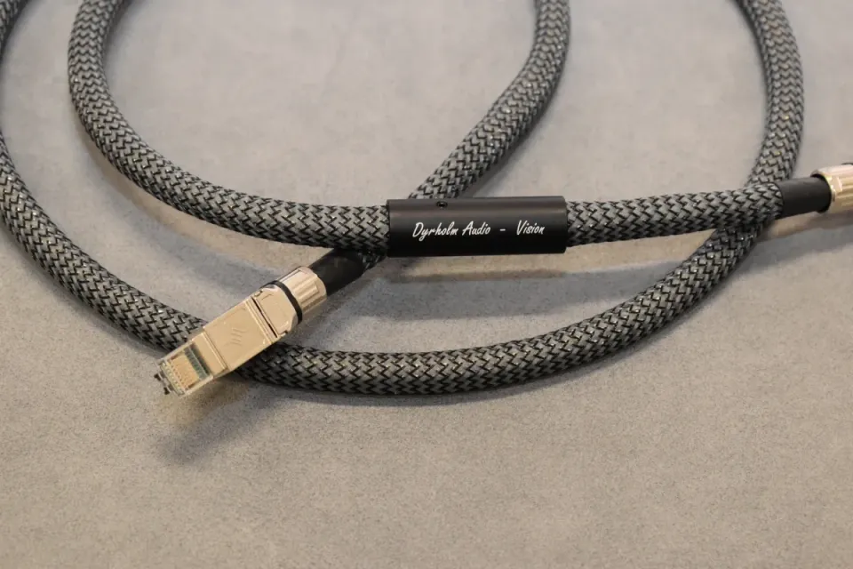 Dyrholm Audio Vision Ethernet-kabel håndbygget UPOCC