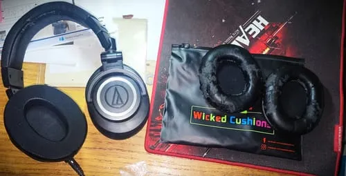 Wicked Cushions ATH M50X Velour Hybrid ørepuder, sort