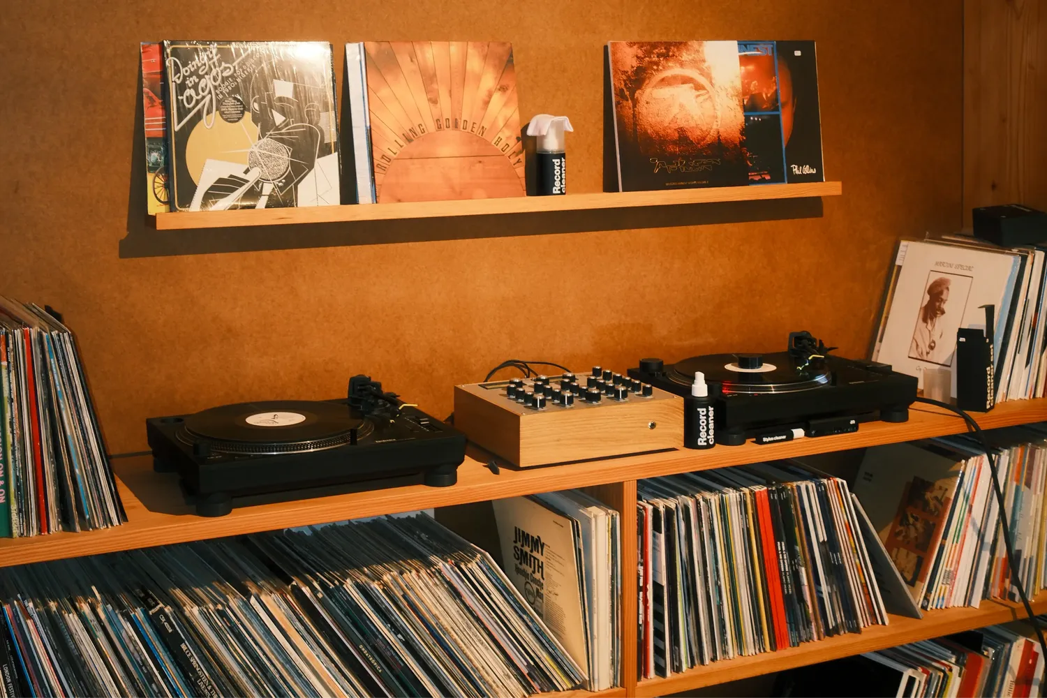 AM 2015006 pladerensesæt til vinyl og pickup