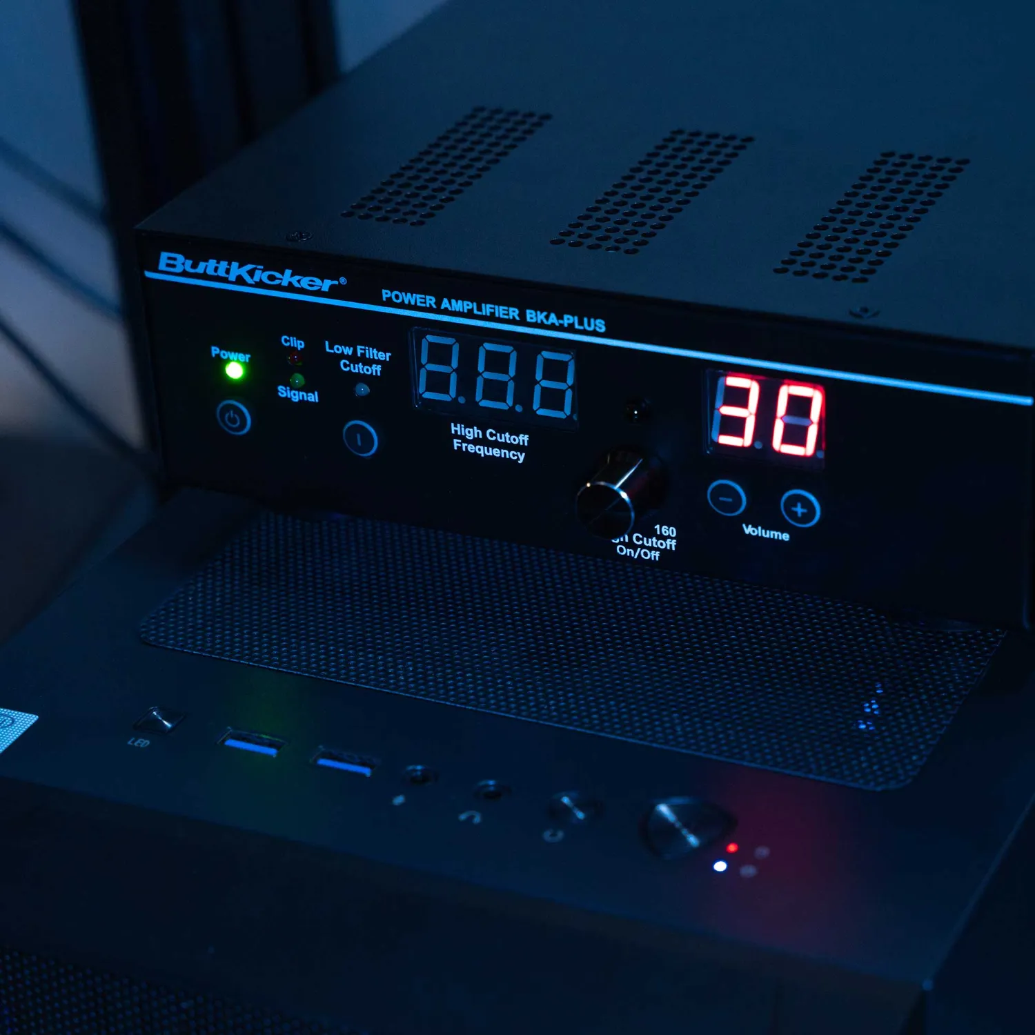ButtKicker Gamer PLUS 4 Corners haptisk gamer-system