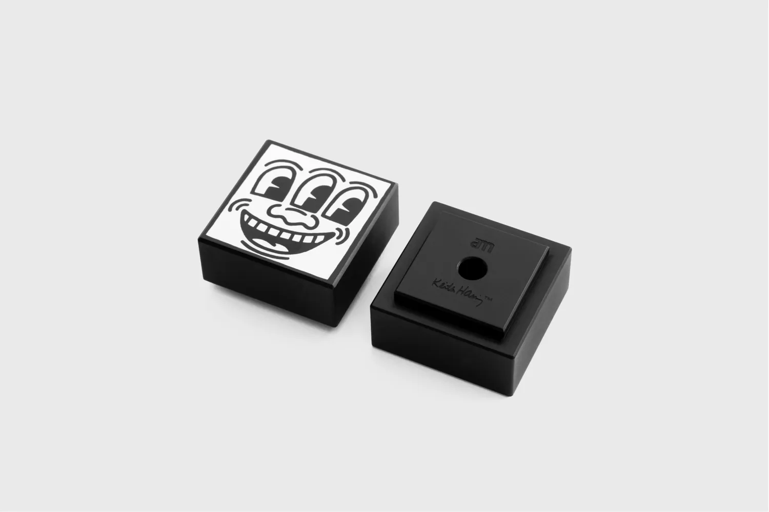 AM Keith Haring pladevægt 300 g stål