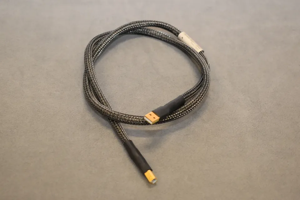 Dyrholm Audio Draco USB-kabel A-B musikalsk konstruktion