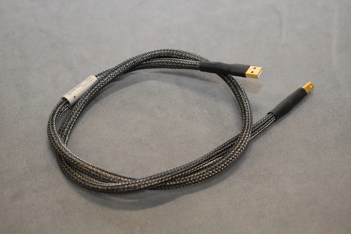 Dyrholm Audio Draco USB-kabel A-B musikalsk konstruktion